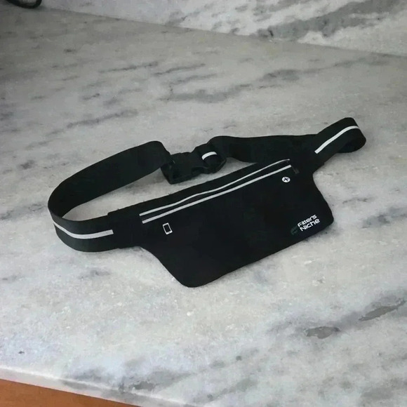 Fitters Niche slim waist pack - Picture 1 of 8